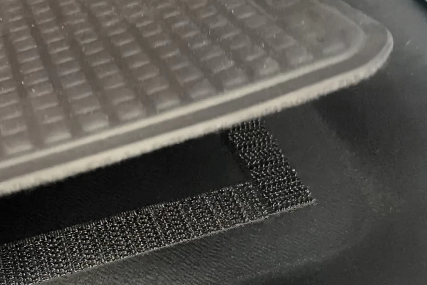 Dog Crate Audi A6 Avant (C7) 2011-2018 Wagon 4pets PRO 3 L - Afbeelding 6