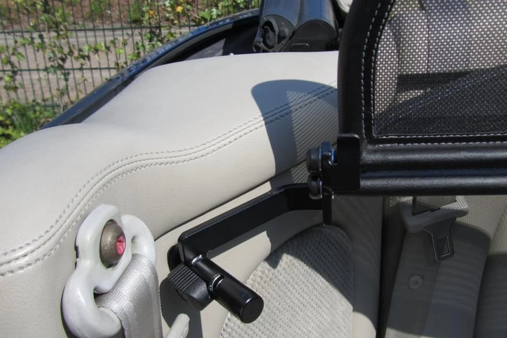 Wind Deflector Jaguar XK - XKR (X100) 1996-2006 Black - Afbeelding 3