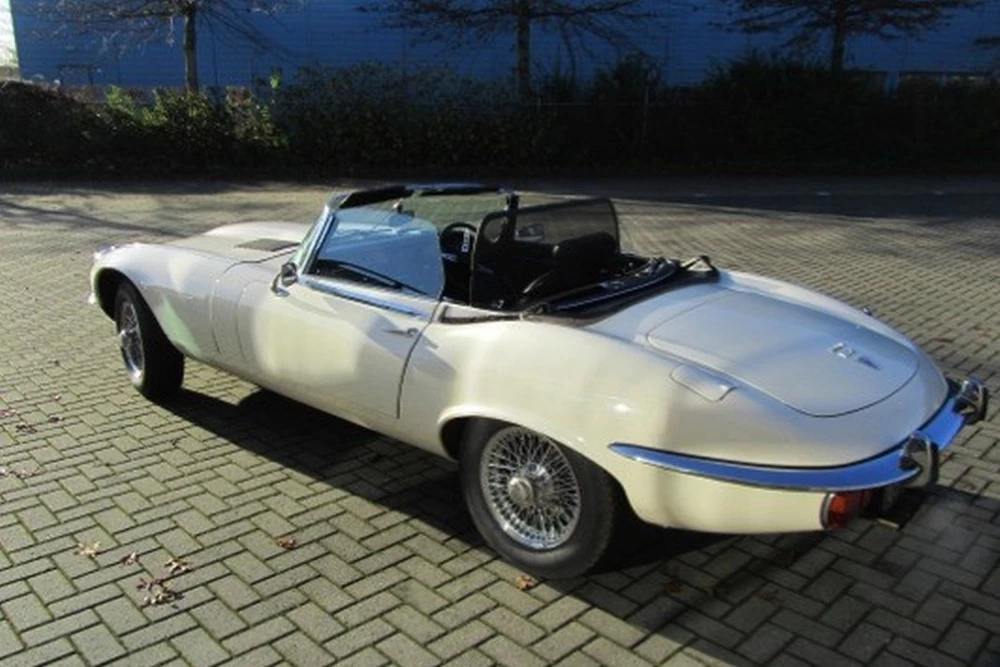 Wind Deflector Jaguar E-Type (Serie 3) 1971-1975 Black - Afbeelding 4