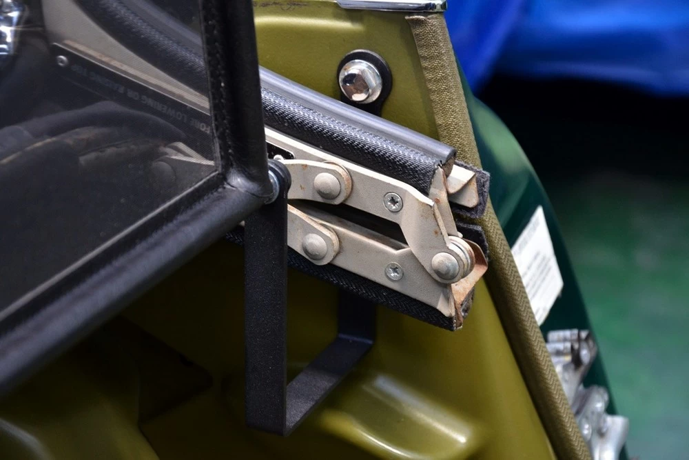 Wind Deflector Jaguar E-Type (Serie 3) 1971-1975 Black - Afbeelding 7