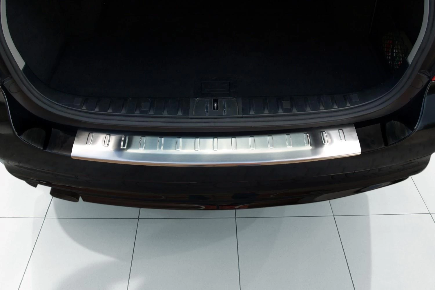 Rear Bumper Protector BMW 3 Series Touring (E91) 2005-2012 Wagon Stainless Steel - Afbeelding 2