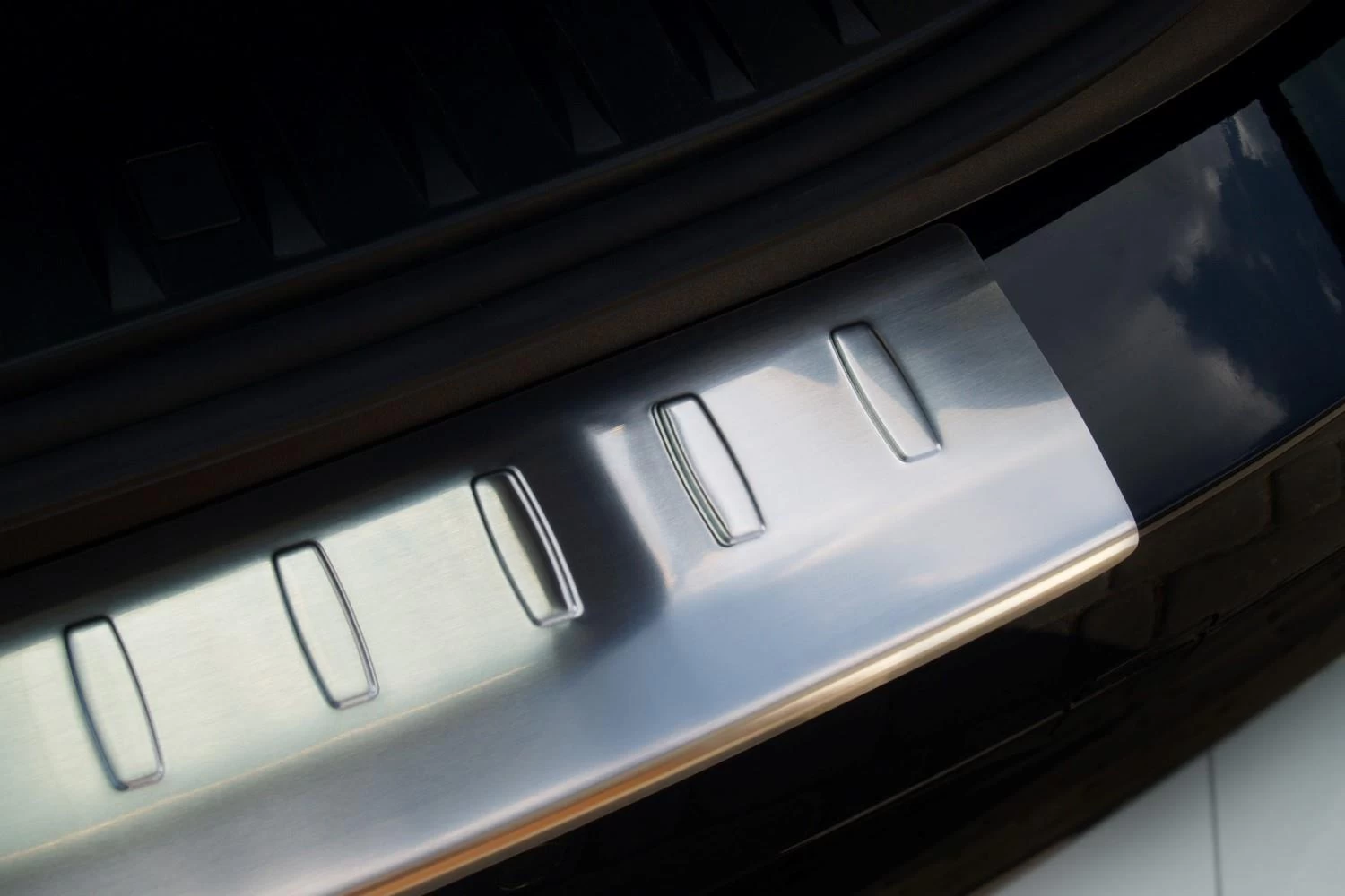 Rear Bumper Protector BMW 3 Series Touring (E91) 2005-2012 Wagon Stainless Steel - Afbeelding 4