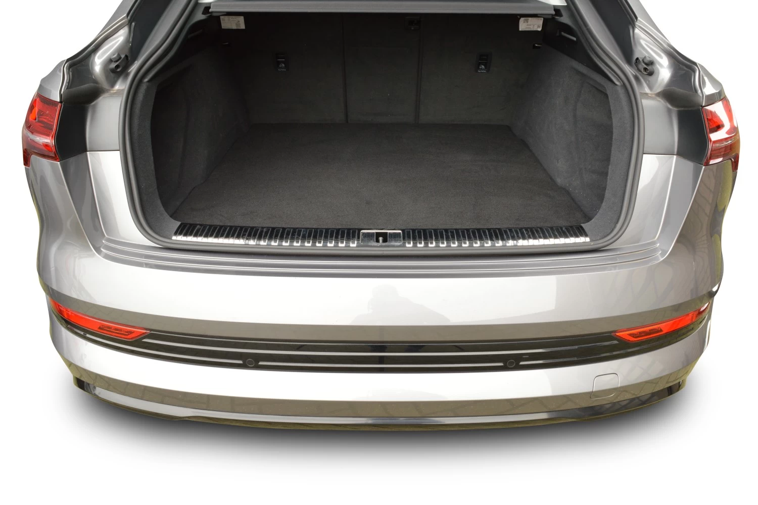 Boot Mat Audi A4 Avant Allroad (B9) 2015-present Wagon Velour - Afbeelding 4