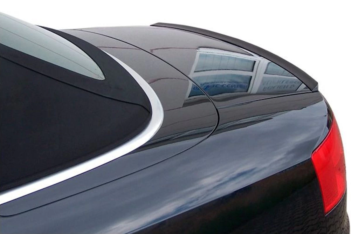 Boot Spoiler Lip BMW 3 Series (E30) 1982-1990 4-door Saloon - Afbeelding 2