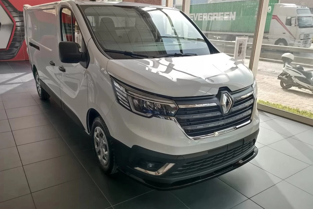 Front Spoiler Renault Trafic III 2022-present ABS - Afbeelding 2